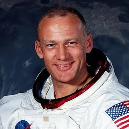 e) Buzz Aldrin