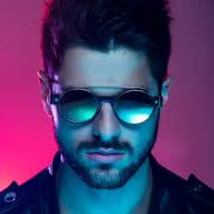 Música - Deep Down (feat. Never Dull)